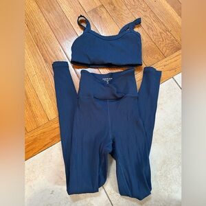 YEAR OF OURS SET RIBBED VERONICA LEGGING XS AND BRA SMALL BLUE
